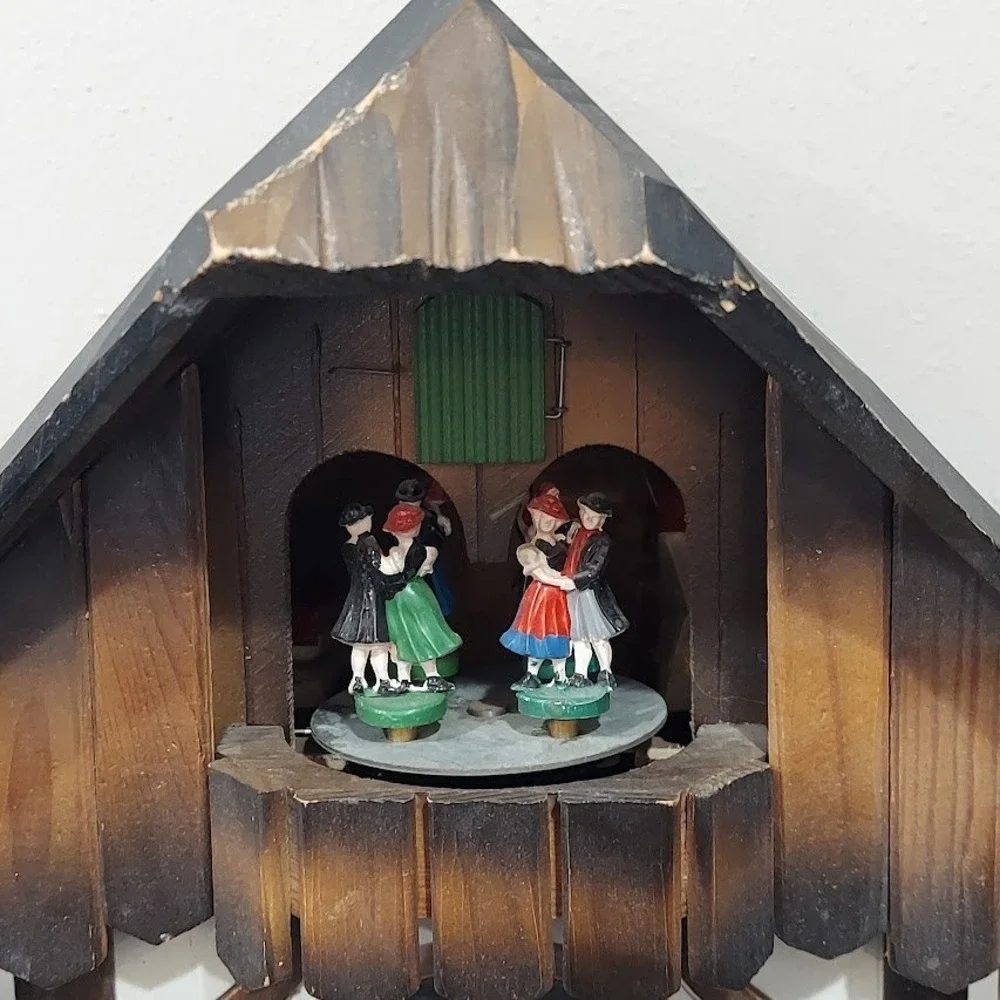 Vintage German Cuckoo Clock Swiss Musical Movement Cuendet Dancing Figures 10/22